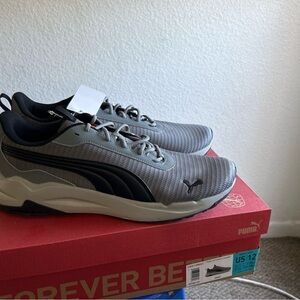 Puma Men's Gray Running Shoes